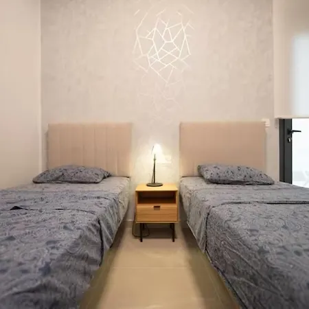 Yourspain S230a Heated Pool *